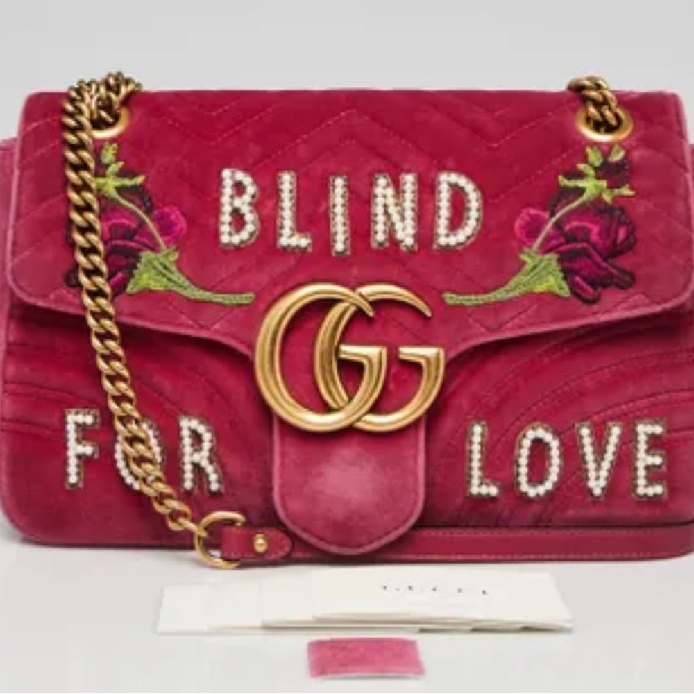 Gucci Bag- Blind for Love

Date code 443496- 213048
Pre- Owned

No low ballers